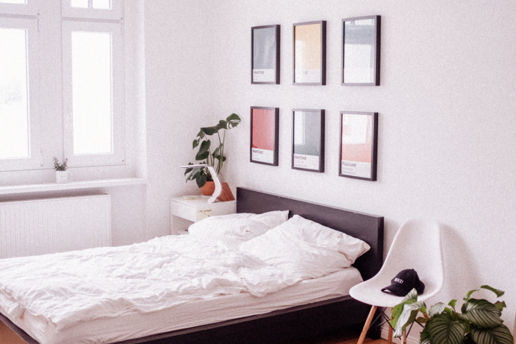 5 Best Space-Saving Tips for Your Studio Condo Rental